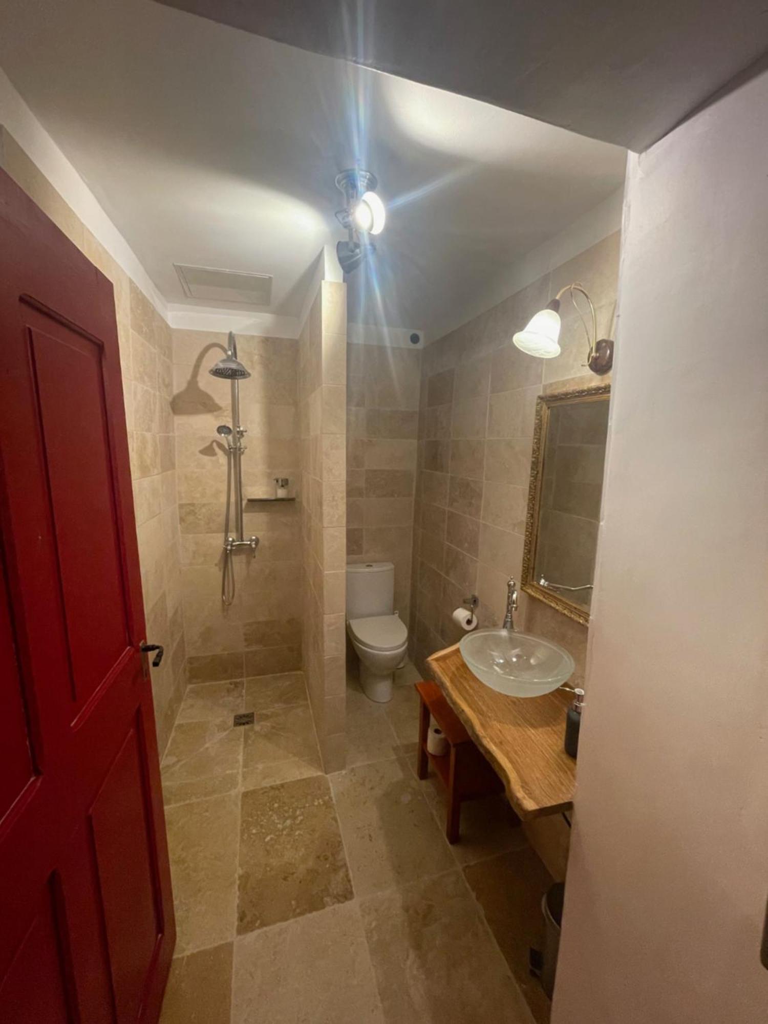 Chateau De Montfroc Bed & Breakfast Dış mekan fotoğraf