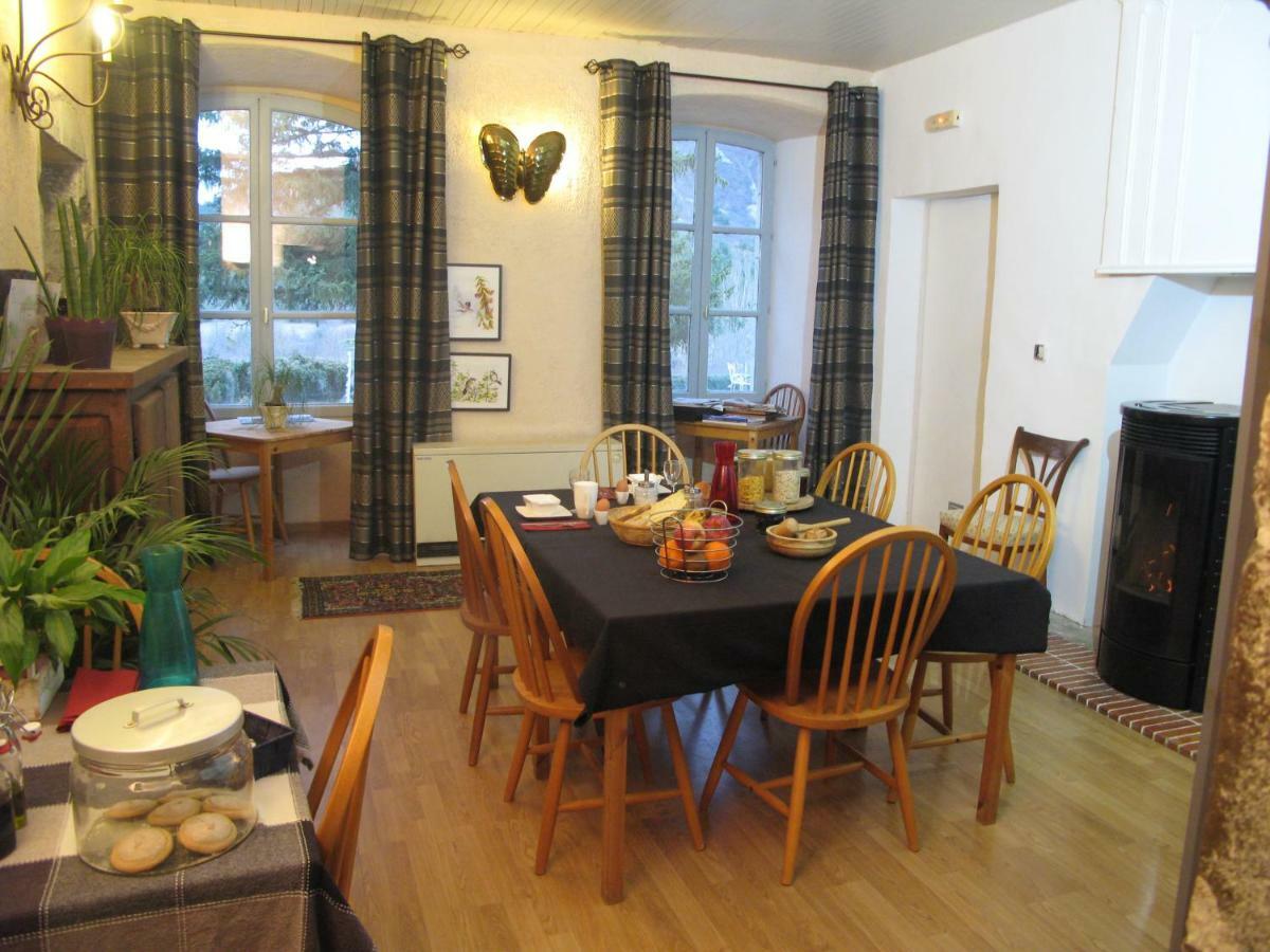 Chateau De Montfroc Bed & Breakfast Dış mekan fotoğraf